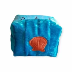 Moyenne trousse turquoise avec coquillage recto